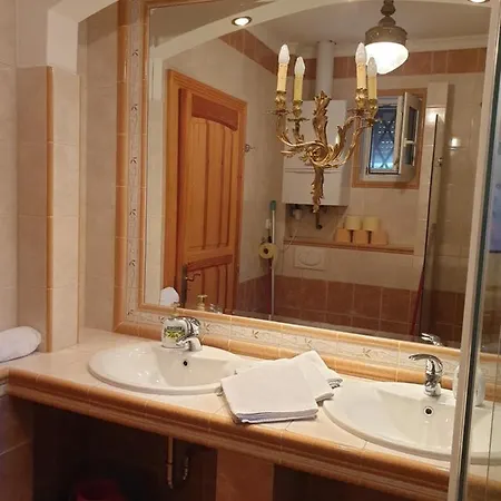 Endrodi Lakas Apartment