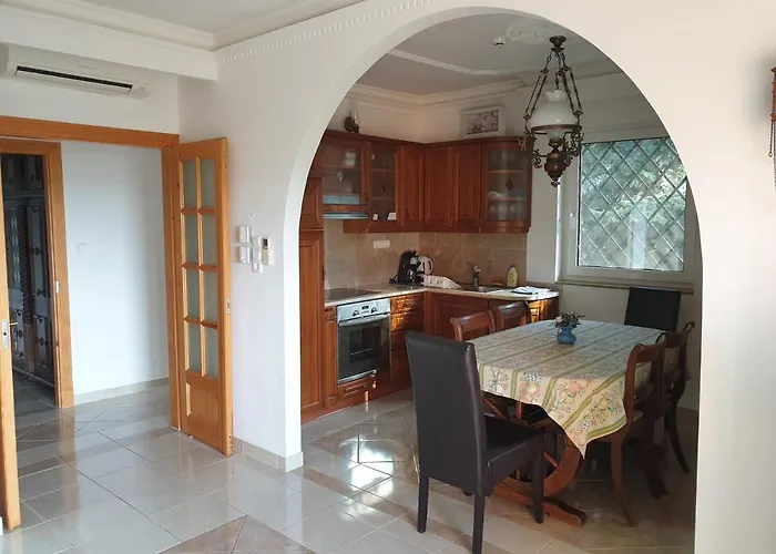 Endrodi Lakas * Szántód